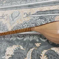 سه تار|سازهای سنتی|قدس, شهر‌قدس|دیوار