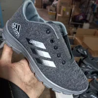 کتونی عمده|کیف، کفش، کمربند|لاهیجان, لیالستان|دیوار