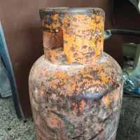 دو عدد کپسول گاز خانگی