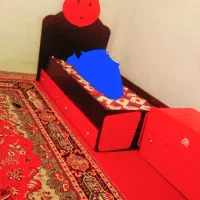 تخت یک نفر