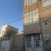 ملک فروشی ۹۰متری دوطبقه بهرخیابان اصلی