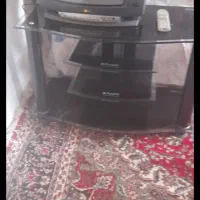 میز و تلویزیون مناسب برای خونه باغ