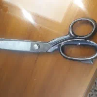 قیچی قدیمی