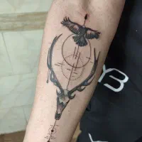 خدمات حرفه ای تتو بدن