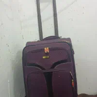 فروش چمدون لباس در حد نو،اب پخش