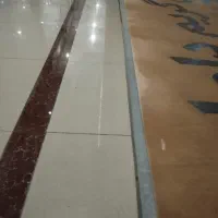 تابلوفروشی،همراه باچهارچوب آهنی