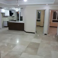 بلوار فردوس ۹۵ متر ۸ ساله ۱۰ واحدی لوکیشن عالی
