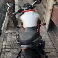 بنلی جفت|موتورسیکلت|اندیشه, اندیشه فاز ۳|دیوار