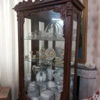 گنجه ، تخت ، چای ساز ، فرش ،ماشین ظرفشویی