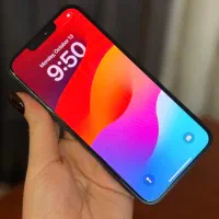 موبایل آیفون 13 مشکی بسیار سالم و تمیز 128