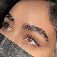 لیفت و لمینیت ابرو و مژه