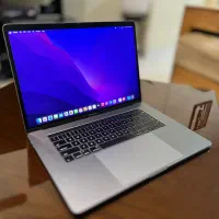 MacBook Pro 2016 i7