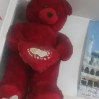 عروسک خرسی بزرگ با رنگ قرمز