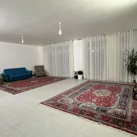 اجاره روزانه ویلای مدرن با وانجکوزی قلات گویم|اجارهٔ کوتاهمدت ویلا و باغ|شیراز, قلات|دیوار