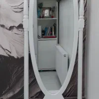 میز ارایش ایستاده