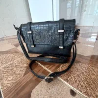 کیف|کیف، کفش، کمربند|بیستون, |دیوار