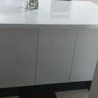 میز جزیره هایگلاس|میز و صندلی غذاخوری|مرودشت, فرهنگ|دیوار