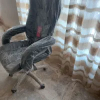 صندلی چرخشی اصل فنر دار نو|صندلی و نیمکت|خوی, |دیوار