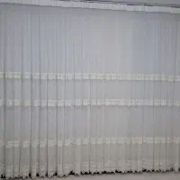 پرده پذیرایی بسیار تمیز ، همراه با کتیبه رایگان