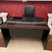میز و صندلی مدیریتی