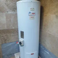 آبگرمکن ایستاده در حد