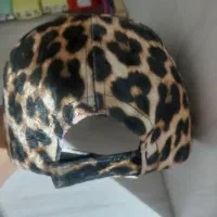 کلاه کپ زنانه