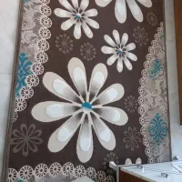 فرش خوش نقش و خوش رنگ کاملاً سالم و در حد نو