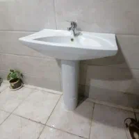 روشویی نو بهمراه شیرآلات