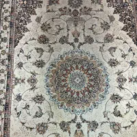 فرش کناره ی ۱در۳ تمیزو سالم|فرش|تهران, مجیدآباد|دیوار