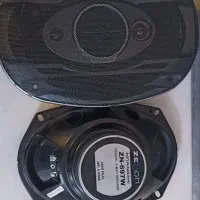 باند پایونیر وی 3 و زنون اصلی