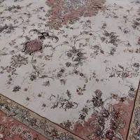 فرش ۱۲ متری  زمینه کرم رنگ با ترکیب رنگ قهوه ای