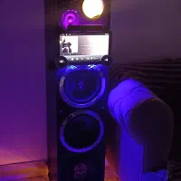 اسپیکر خانگی قوی