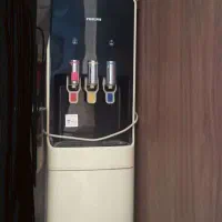 آبسرد کن و یخچال