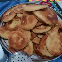 نان روغنی محلی سنتی دونه ای15هزار|خوردنی و آشامیدنی|شاهین دژ, |دیوار