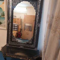 آینه و کنسول