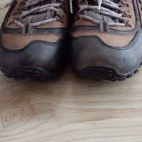 کفش کوهنوردی