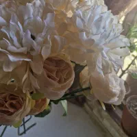 گل مصنوعی رنگ کرم وگلبهی|گل مصنوعی|کرج, شهرک امام رضا (ع)|دیوار