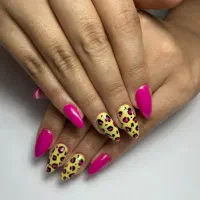 ترمیم ناخن ۲۵۰ تومن|خدمات آرایشگری و زیبایی|تهران, تهرانپارس غربی|دیوار