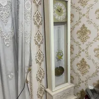 ویترین و ساعت