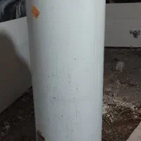 سرشور آرایشگاهی و آبگرمکن ایستاده