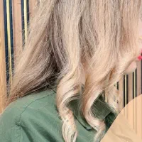 آموزش ارایشگری به شرط دستیاری تو اموزشکاه|خدمات آموزشی|یزد, |دیوار