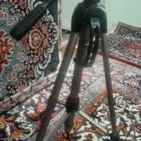 سه پایع دوربین