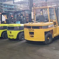 تعمیرات تخصصی لیفتراک و ماشین آلات راهسازی