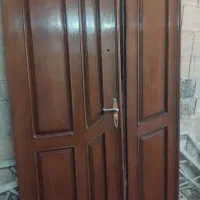 پنجره درب اپارتمانی