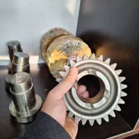 دنده هرزگرد چرخ لودر هیوندا ۷۶۰