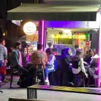 باریستا و کمک باریستا