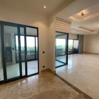 ۲۰۵متر/فول/برند/۳پارکینگ/کلیدنخورده