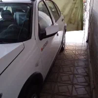 یک دستگاه کوییک سفید آخر ۴۰۱|خودرو سواری و وانت|آباده, |دیوار