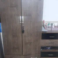 یک عددکمدلباس بادوتاکشو دوعددپاتختی  عددمیزارایشی|جاکفشی، کمد، دراور|تهران, عبدل‌آباد|دیوار