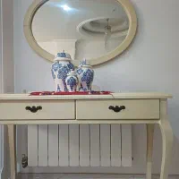 آینه کنسول چوبی و ساعت ایستاده